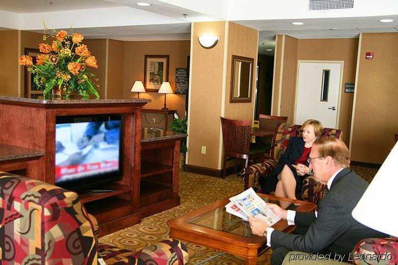 Hampton Inn Bismarck Quarto foto